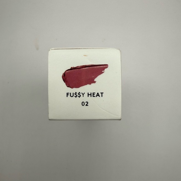 FENTY BEAUTY RIHANNA Gloss Bomb Heat Universal Lip Luminizer Plumper Fussy Heat - Picture 4 of 5